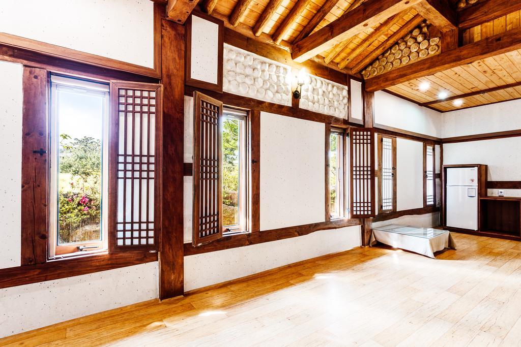 Kasan Tobang Hostel Seogwipo-stad Buitenkant foto