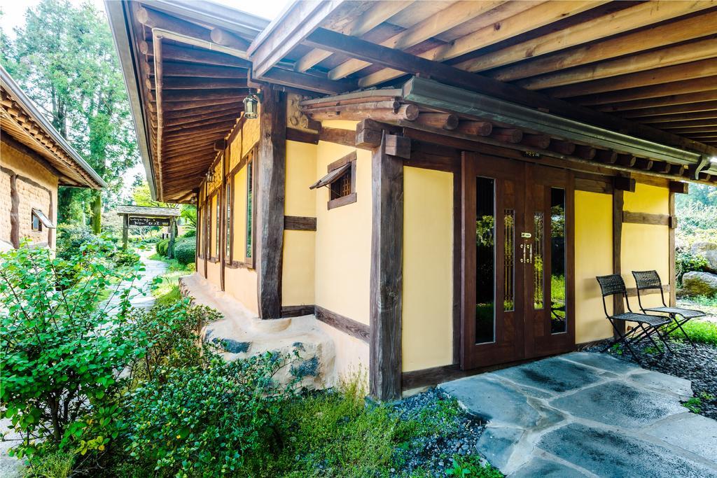 Kasan Tobang Hostel Seogwipo-stad Buitenkant foto